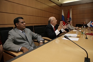Визит министерства иностранных дел Доминиканской Республики